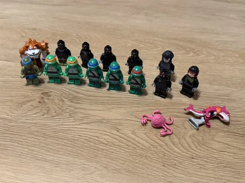 LEGO Teenage Mutant Ninja Turtles Minifigures Lot