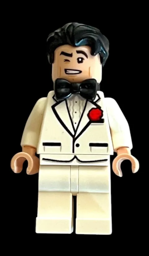 LEGO Batman ~ BRUCE WAYNE ~ MINIFIGURE ~ White Tuxedo ~ 70909