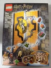 LEGO Harry Potter Hufflepuff House Banner (76412) New Sealed Box Damage