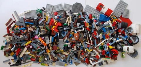 LEGO Bulk Lot 6 Pounds of Assorted Legos Including 1 Figure and Figure Parts
