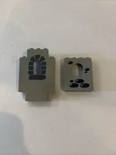 Lego Vintage Castle Old Light Gray Panel Wall w/ Window (2)