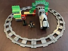 LEGO 3353 Thomas & Friends Spencer & Sir Topham Hatt Complete Set No Box