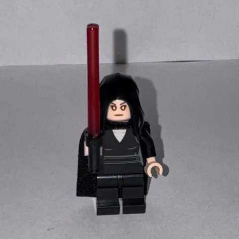LEGO Star Wars Darth Rey Minifigure with Cape & Red Double-Bladed Lightsaber