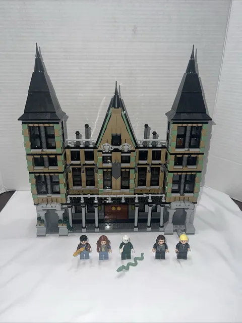 LEGO Harry Potter Malfoy Manor 76453 - Read Description