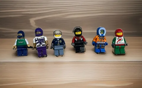 (6) Assorted LEGO mini-figures with Helmets