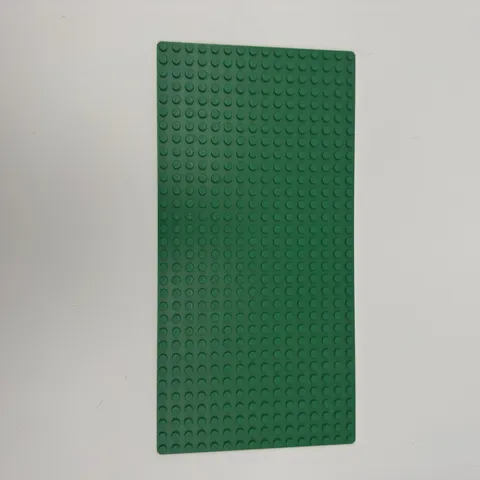 LEGO Green Baseplate 16x32 Stud Building Plate Board 5x10 Inch Green