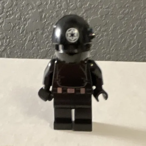 LEGO Black Helmeted Minifigure Figure w/ Printed Torso and Belt, Plastic