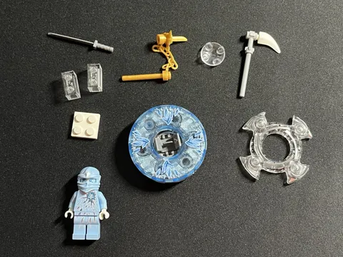 LEGO NINJAGO NRG Zane #9590 Set with Instructions
