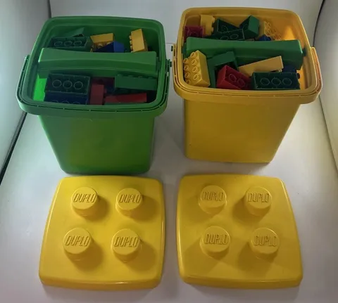 Lot of 200 Lego Duplo Bricks Green & Yellow Buckets 2x2 2x4 Multicolor