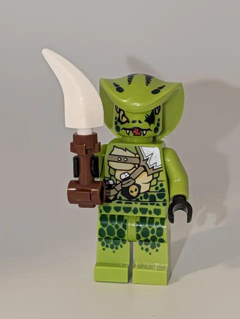 Lasha Genuine LEGO NINJAGO Minifigure NJO051 Custom White Blade Staff