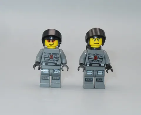 LEGO Space Police officer lot  minifigures 5973 5972 5974