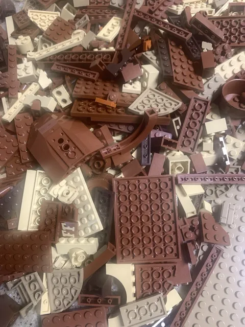 LEGO 810+ Pc Brown & Tan Parts Block Pieces Mixed Lot