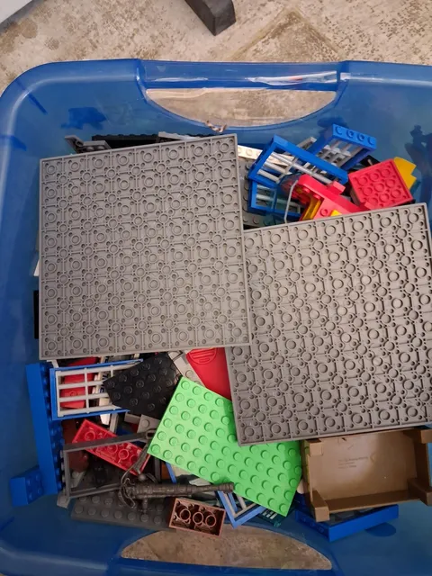LEGO Bulk Lot Mixed Bricks Plates Parts & Pieces Multicolor Plastic Box