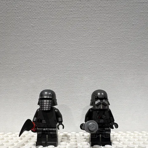 LEGO Star Wars Minifigures - Knight of Ren - Vicrul (sw1089) & Ushar (sw1064)