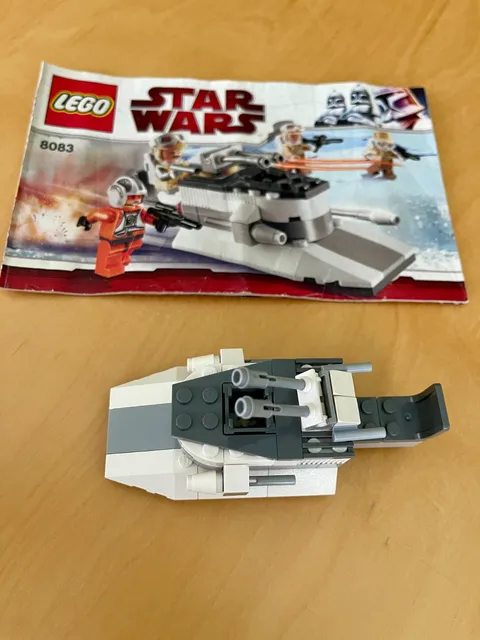 LEGO Star Wars 8083 Rebel Trooper Battle Pack Hoth Speeder For Parts