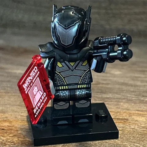 LEGO Galactic Bounty Hunter CMF Series 19 71025 minifigure Space + Weapons