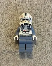 LEGO Star Wars Clone Trooper V-wing Pilot Minifigure - sw0281 - Set 8096