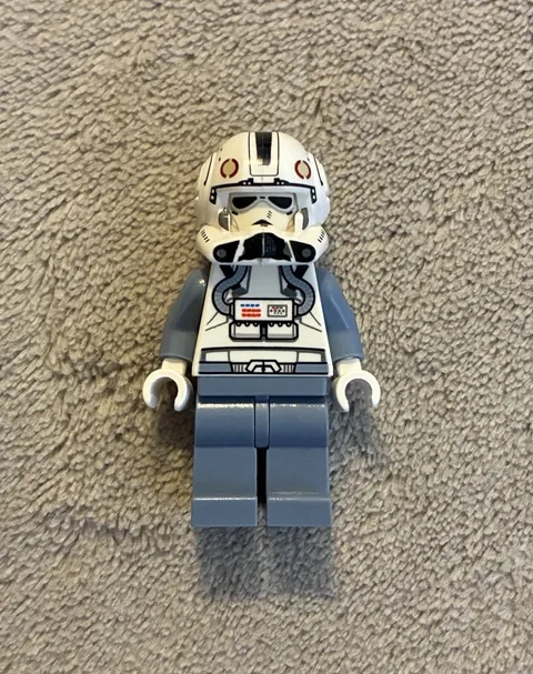 LEGO Star Wars Clone Trooper V-wing Pilot Minifigure - sw0281 - Set 8096