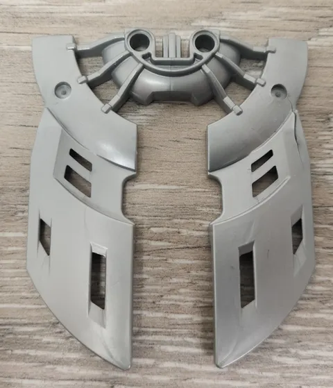 Lego 57529 Pearl Light Gray Bionicle Weapon Double Blade Shield Half READ #1