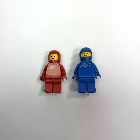 LEGO Blue and Red Space Man Minifigure 1 Red, 1 Blue Spaceman Original LEGO 1984