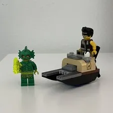 LEGO MONSTER FIGHTERS 9461 Swamp Creature Set w/ complete minifigs MSSING PIECES