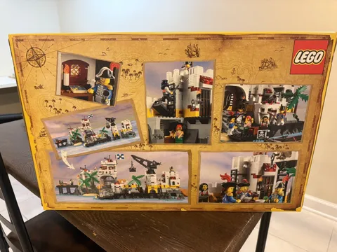 LEGO Icons: Eldorado Fortress (10320)