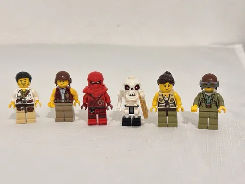 LEGO Minifigure Lot of 6 Ninjago Skeleton Adventurer Explorer Figures