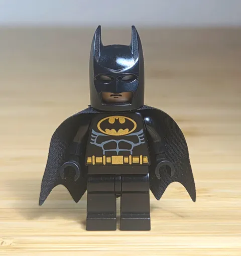 LEGO Batman Minifigure Black Suit (bat002)