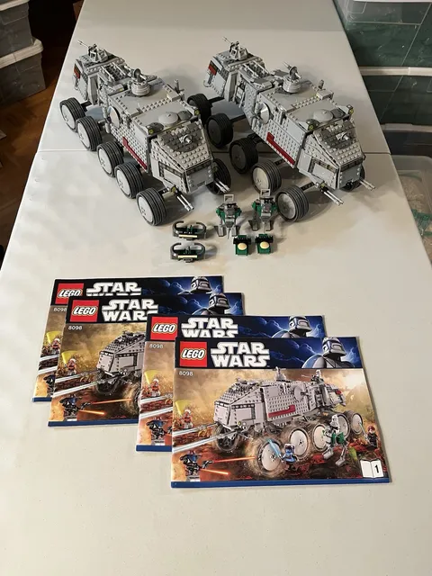 LEGO Star Wars 8098 Clone Turbo Tank Lot Of 2 Good Condition No Minifigures