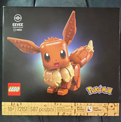 LEGO Pokémon Eevee Set 72151 587-Piece Building Kit 18+ Build Together