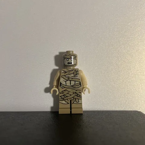 LEGO® Indiana Jones - Mummy Minifigure Raiders of the Lost Ark 77013 NEW