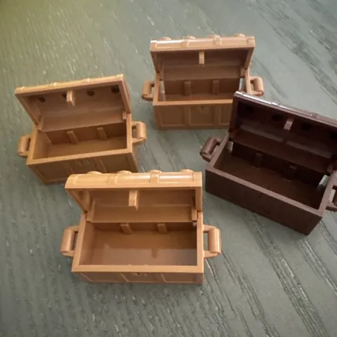 LEGO Treasure Chest Bottom & Lid 2x4 Curved (4739) 4 Pieces Tan