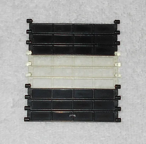 LEGO Police - (x1) Complete Garage Door - From 6386 Police Command Base 1986