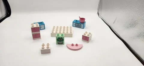 1992 Lego Duplo Set #2551 Grandma's Kitchen 15 Replacement Pieces, Not Complete