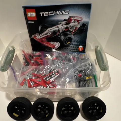 LEGO Technic 42000 -Complete Grand Prix Race Car
