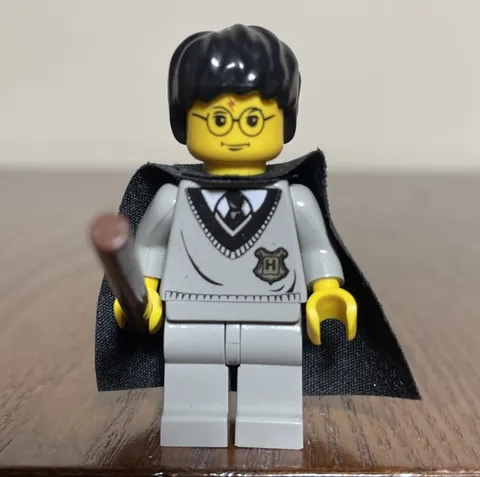 Lego Harry Potter Minifigure hp035 Rare Retired Vintage Hogwarts 4701