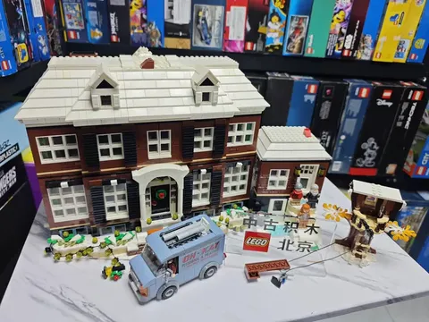LEGO 21330 Ideas Home Alone 3995 pcs -丨No  Instruction丨No box！