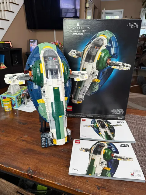 LEGO Star Wars UCS Jango Fett’s Starship (75409) 100% Complete + Box + Instructi