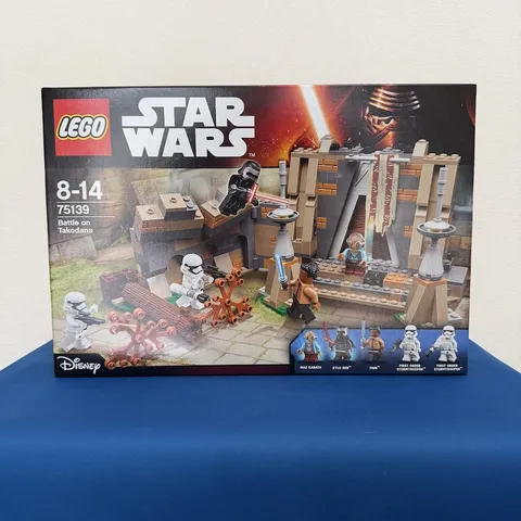 LEGO 75139 Battle of Maz's Castle With Box Scratches and Marks