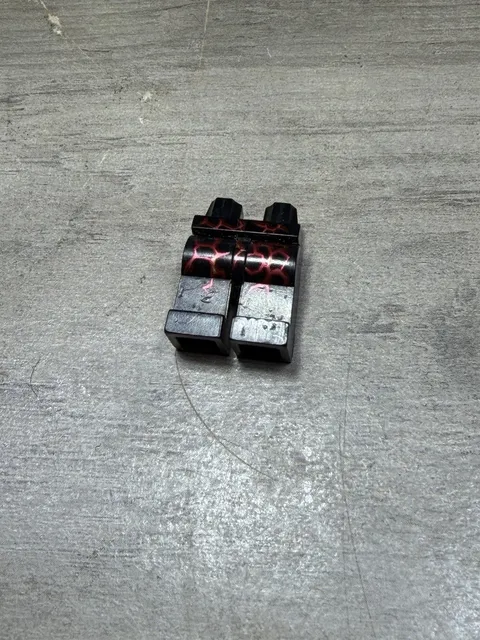 LEGO Ninjago 9572 NRG Cole Minifigure Legs Only
