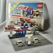 6375 Legoland Town System Gas Station Exxon (Missing Pieces) Box+Stickers+Extras