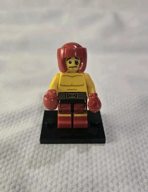 LEGO Collectable Minifigure Series 5 Red Boxer Complete 