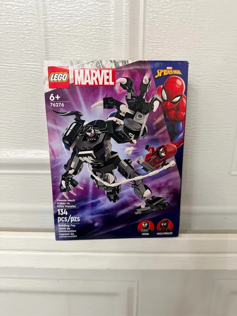 LEGO Marvel Spider-Man Venom Mech Armor vs. Miles Morales 76276 Set