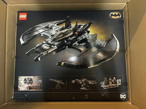 Brand New LEGO DC Batman 1989 Batwing 76161 Set (2,363 Pieces) Unopened