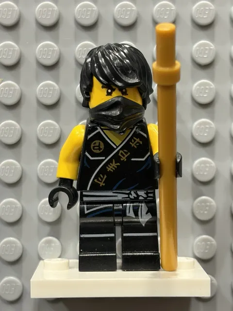Lego Ninjago MiniFigure Cole Tournament Robe 2015 NJO0114 NJO114 Njo0114 CRACKED