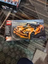 LEGO TECHNIC: Chevrolet Corvette ZR1 (42093)