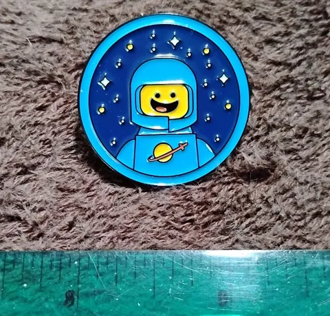 LEGO MAN MINIFIGURE PIN - metal enamel set lapel lot pins pirate head astronaut