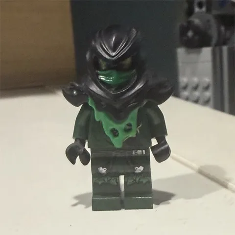 LEGO NINJAGO  Lloyd Possession
