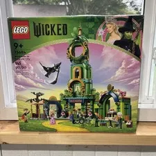 LEGO Wicked Welcome to Emerald City 75684 Set 945 pcs New Open Box