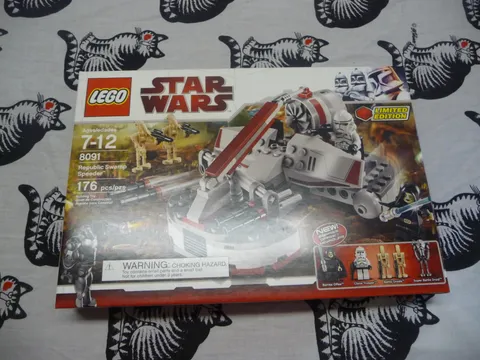 LEGO set 8091 STAR WARS Republic Swamp Speeder Retired NEW sealed Box 5 figures